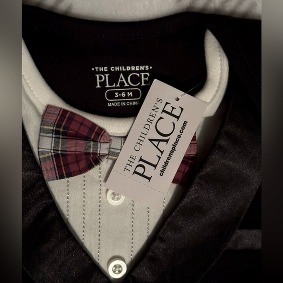 NWT- The Children’s Place Infant Tuxedo Onesie 3-6 mths - Picture 2 of 6